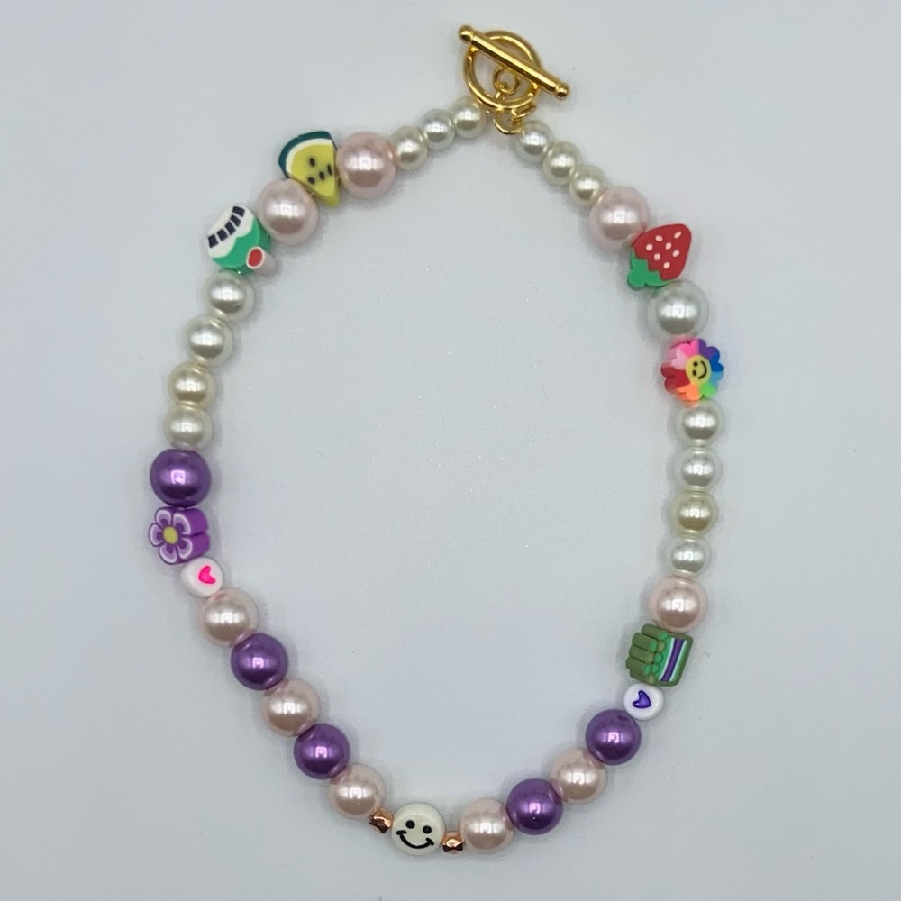 Handmade 90’s Y2K Inspired Beaded Necklace - Picture 9 of 9